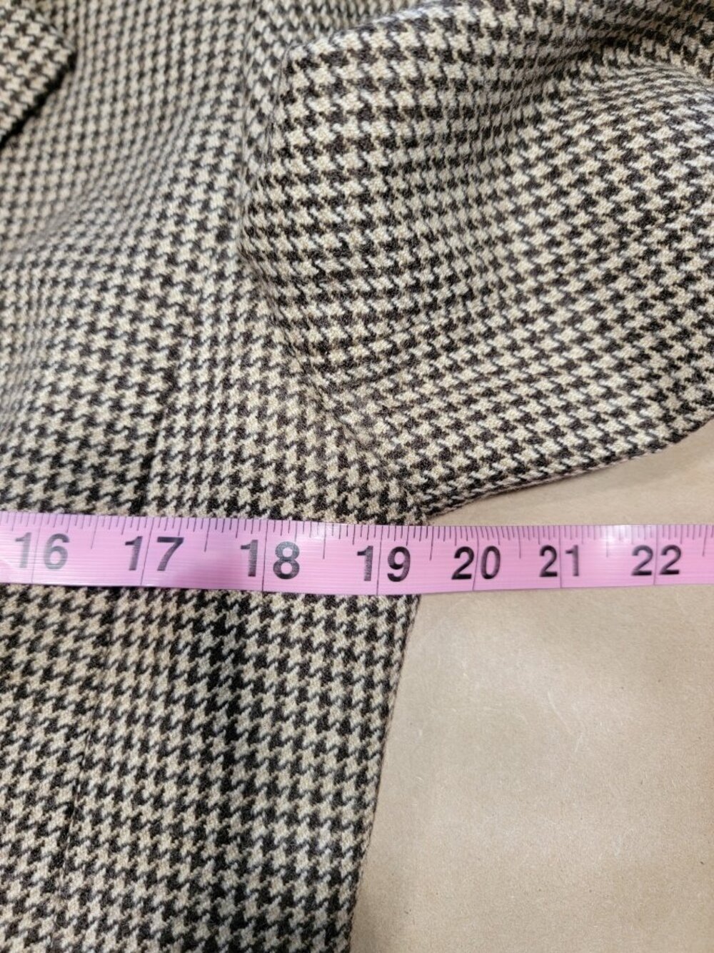 Talbots Size 10 Brown & Tan Structured Houndstooth Button Jacket - Picture 7 of 16